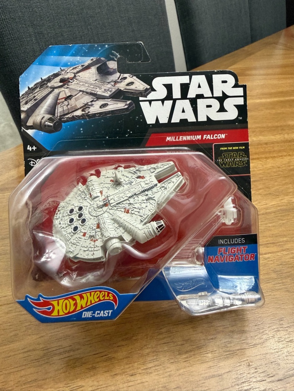 Star Wars Millennium Falcon Die-Cast Toy - White